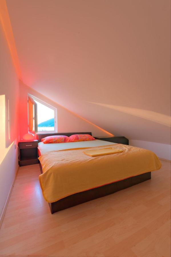 Apartments Pean Tivat Luaran gambar