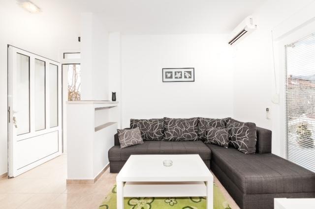 Apartments Pean Tivat Bilik gambar