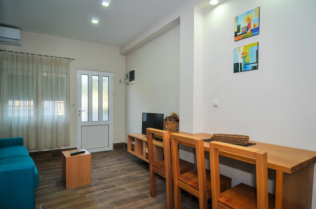 Apartments Pean Tivat Luaran gambar