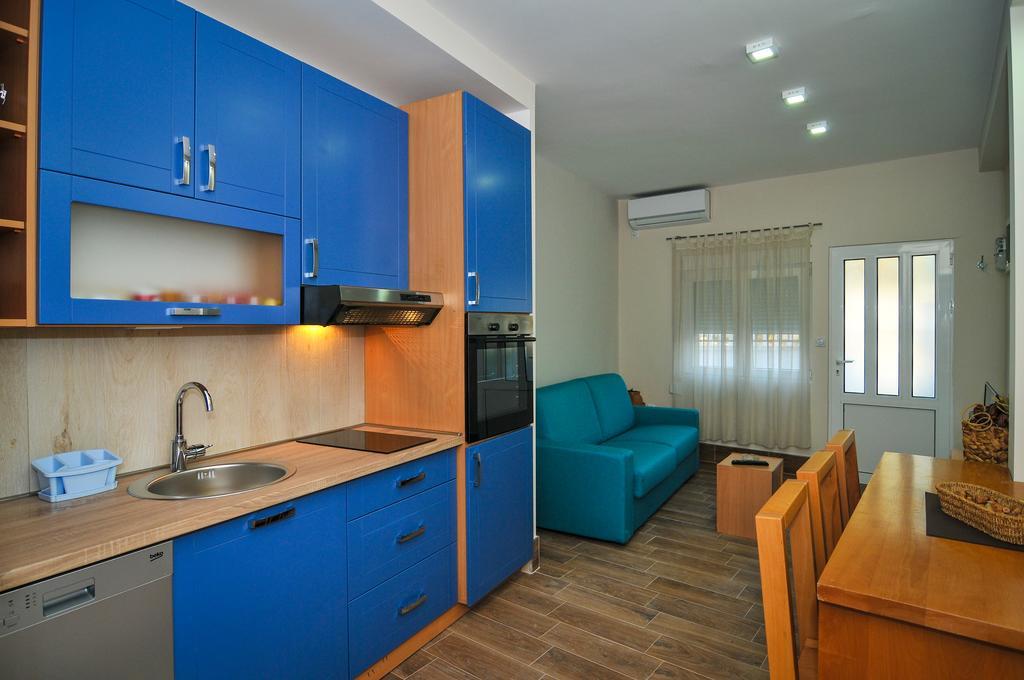 Apartments Pean Tivat Luaran gambar
