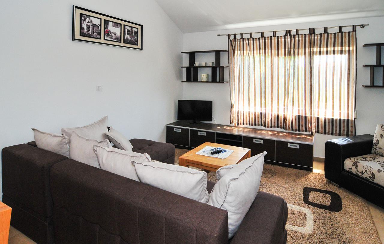 Apartments Pean Tivat Luaran gambar