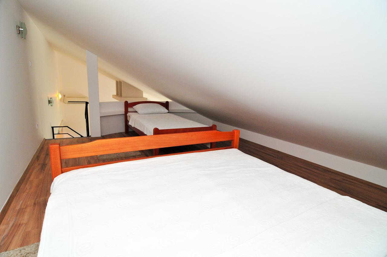 Apartments Pean Tivat Luaran gambar