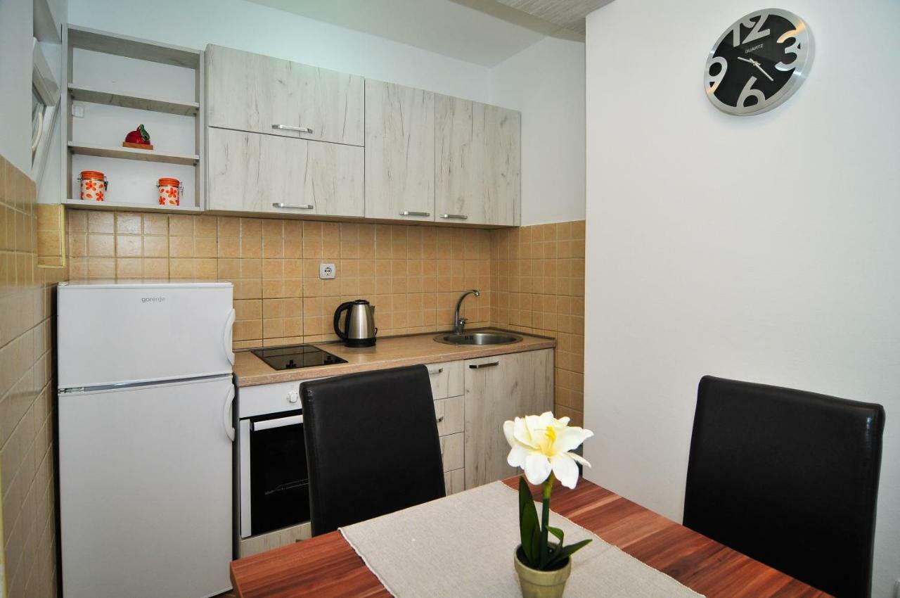 Apartments Pean Tivat Luaran gambar