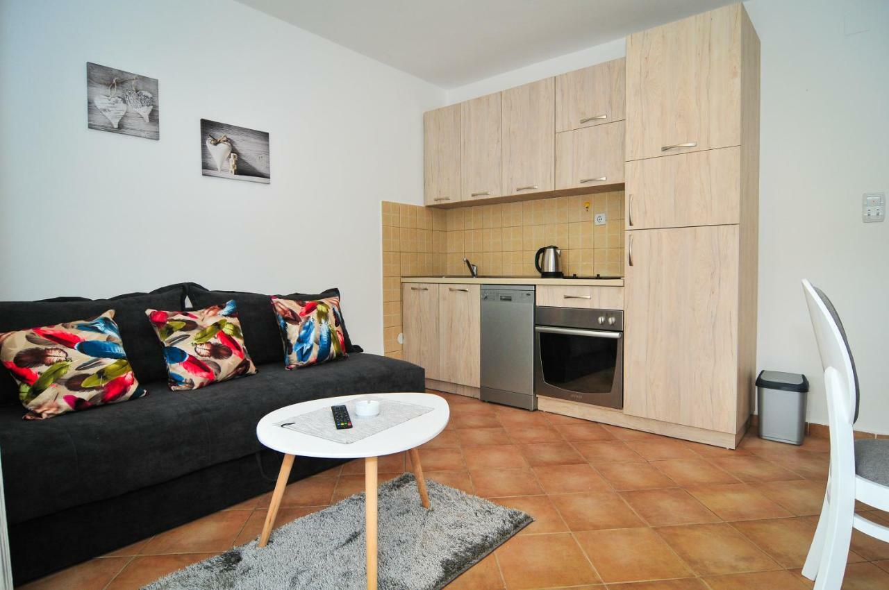 Apartments Pean Tivat Luaran gambar